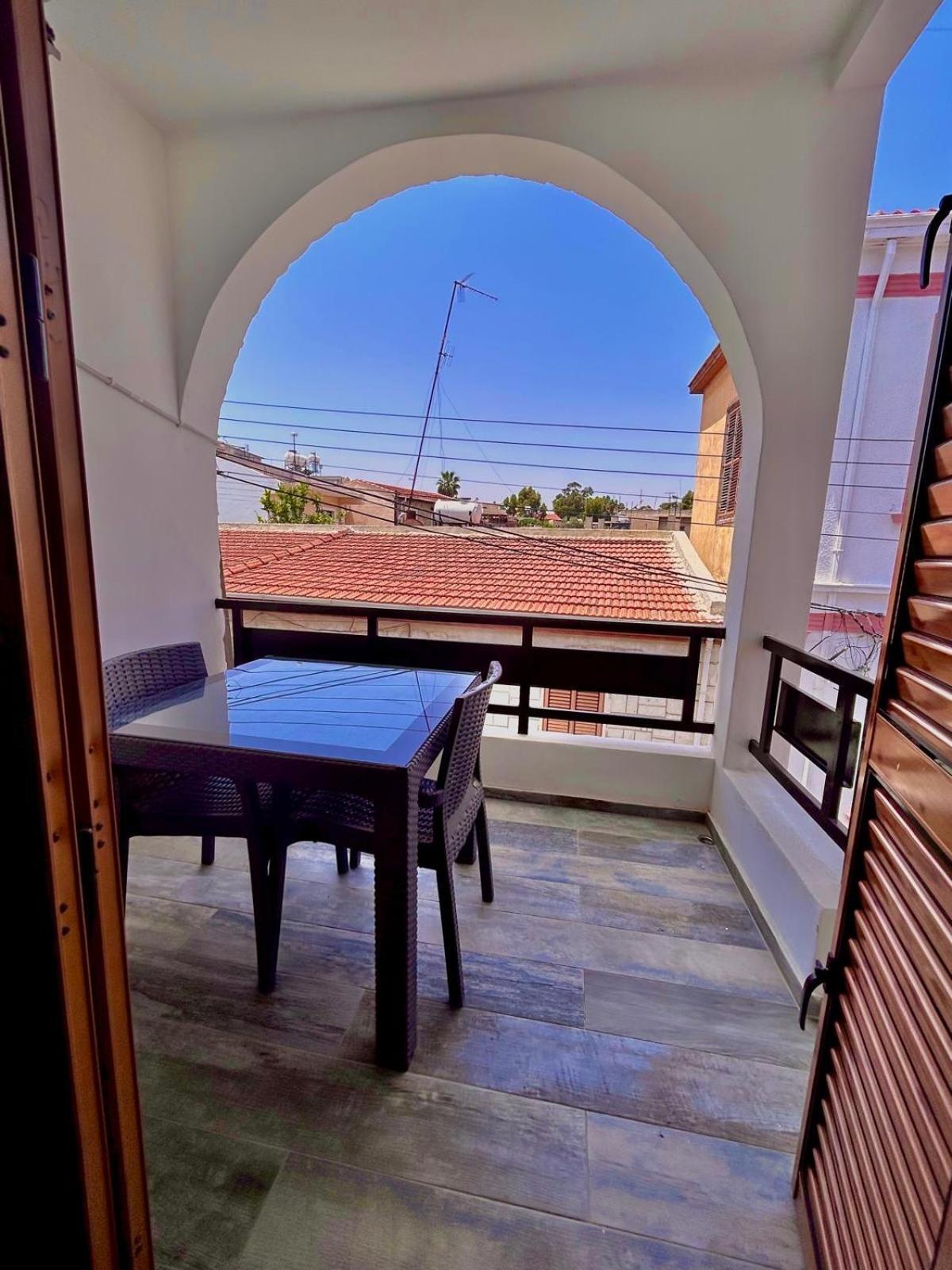 Royal Goddess Guest House, Walled City Фамагуста Экстерьер фото
